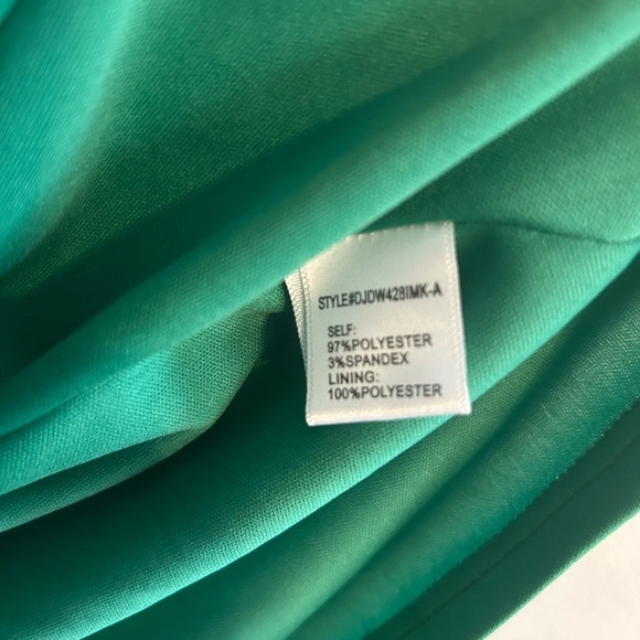 Altar’d State Green Floral Smocked Midi Dress - Picture 4 of 6